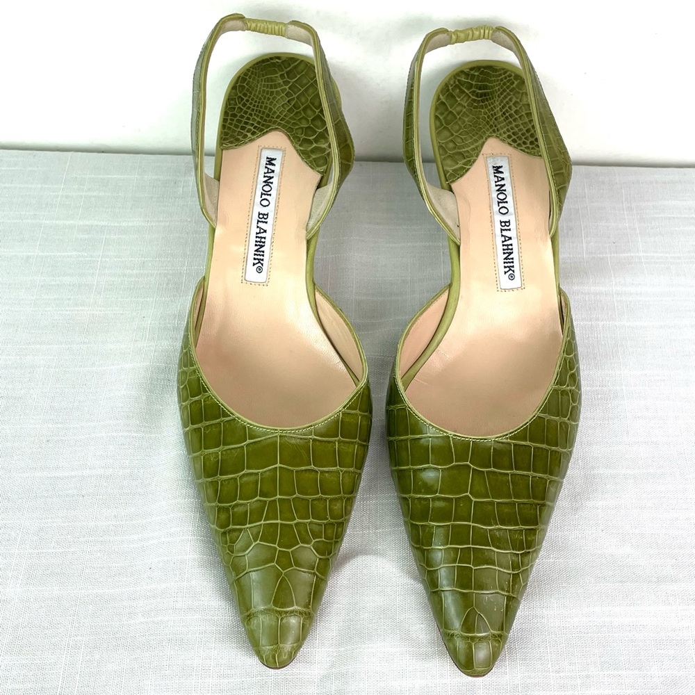 Manolo Blahnik Green Alligator Slipback Pumps size 39